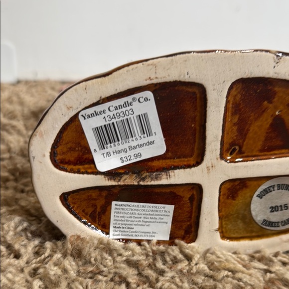 Yankee Candle Boney Bunch 2015 Skully’s Taproom tart warmer - rare - Picture 2 of 5